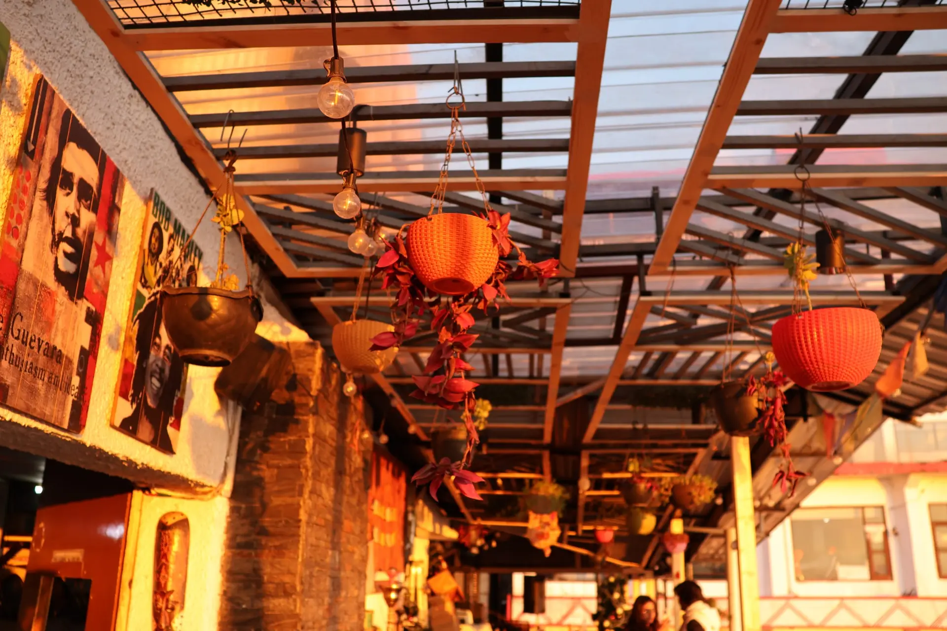 View N Vibe moment 12